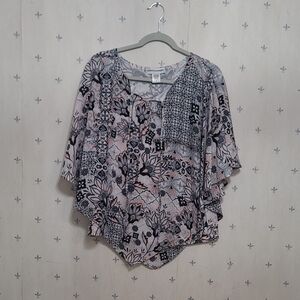 Floral Patterned Women's Top